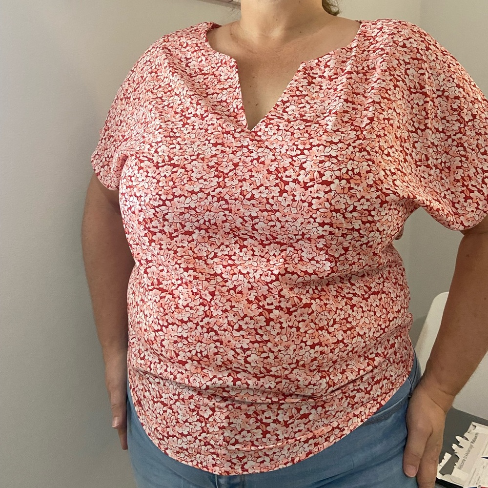 Shein Floral Blouse XL Never been worn